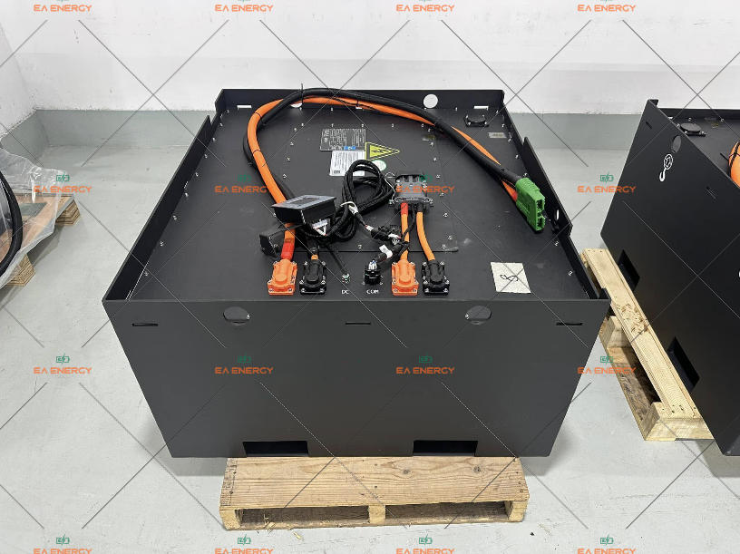 visit-2026-international-logistics-exhibition-ea-energy-empowers-low-altitude-economy-intelligent-robot-smart-logistics-with-custom-ea-battery_09.jpg