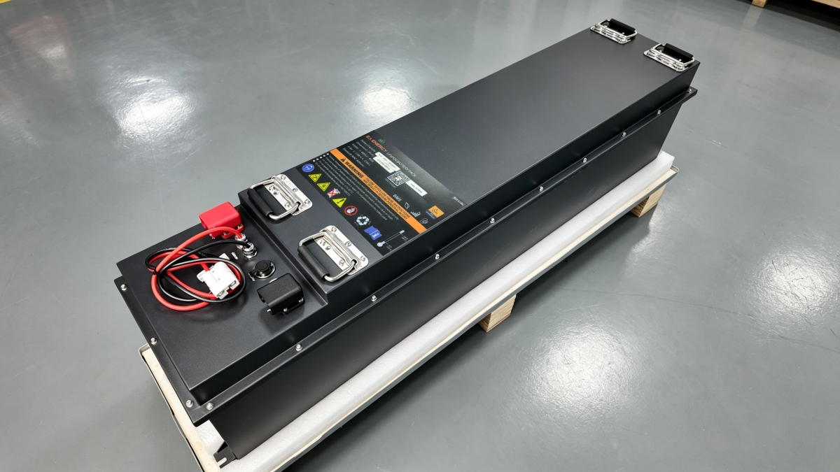 ea-energy-76.8v-335ah-lifepo4-oem-drop-in-solution.jpg